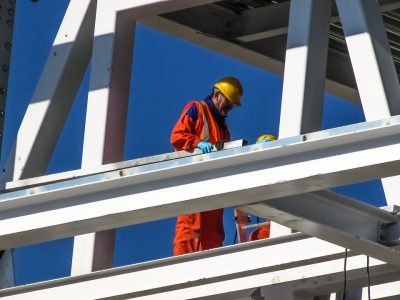 Werkveiligheid verhogen met slimme veiligheidsborden en signalering