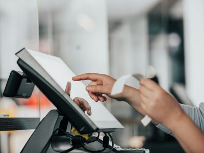 De verschuiving van traditionele detailhandel naar digitale platformen in de woningverbeteringssector